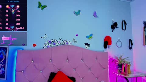 Brenda moris online show from February 7, 1:47 am