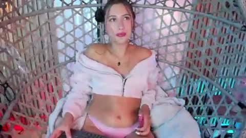 Snapshot of brenda1307 chatting on July 23, 10:29 pm Brenda moris online show from July 23, 10:29 pm