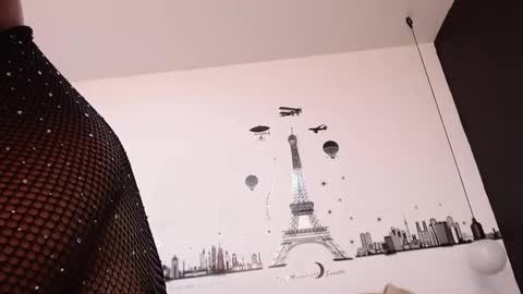 Snapshot of brenda_maz chatting on March 9, 3:27 pm Brenda online show from March 9, 3:27 pm