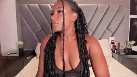 Brenda online show from July 7, 10:03 pm