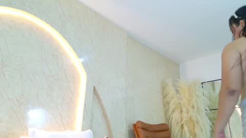 Brenda online show from February 20, 6:26 am