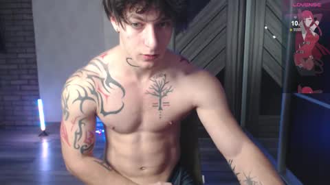 brendan__piks online show from November 29, 9:12 am