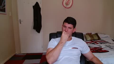 ask me lol online show from March 1, 6:48 am