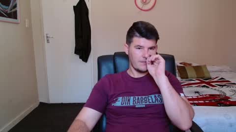 ask me lol online show from March 17, 9:23 am