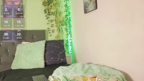 Brenda online show from July 22, 6:43 pm