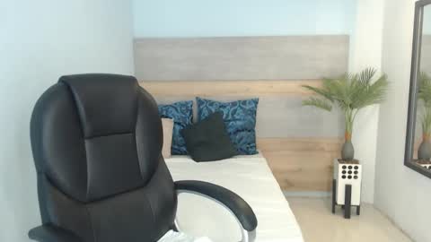 Brenda online show from October 28, 2:26 am