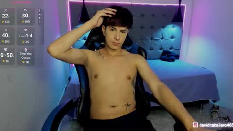 Esteban online show from February 22, 11:58 pm