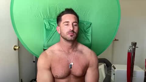 Brett Mycles online show from May 27, 9:23 pm