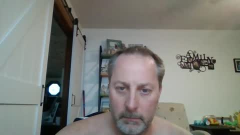 Snapshot of brettsky chatting on October 23, 9:02 pm hey online show from October 23, 9:02 pm