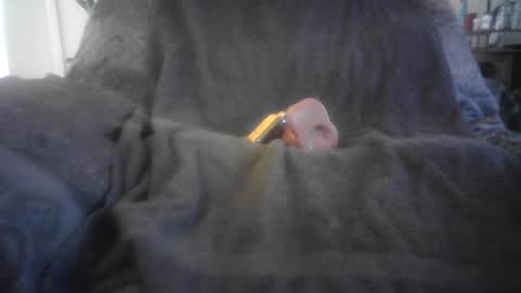 raining down on me online show from July 4, 1:01 am