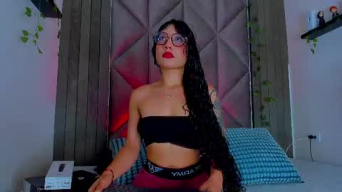 Snapshot of briaconner_ chatting on July 13, 1:41 am B R I A online show from July 13, 1:41 am