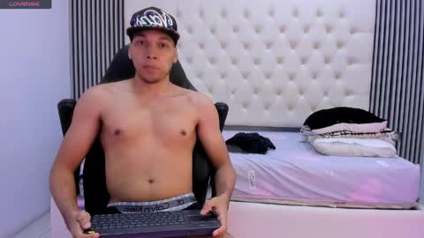 briam_dunkan online show from April 11, 2:54 pm