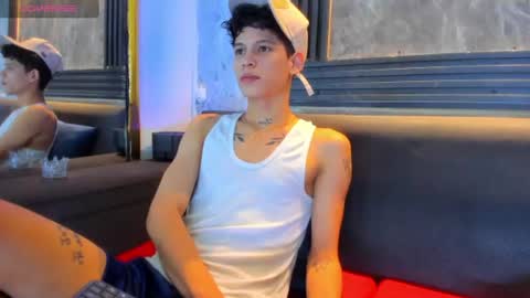 brian_hotof1 online show from June 19, 11:47 am