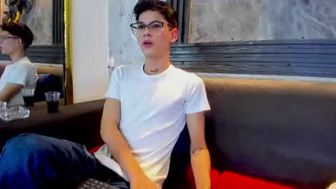 brian_hotof1 online show from July 3, 11:38 am