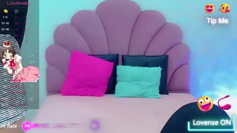 BRIANA online show from December 15, 5:20 pm