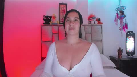     online show from February 1, 7:56 pm