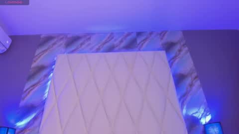 Snapshot of brianarichardson_ chatting on February 24, 6:36 pm Briana online show from February 24, 6:36 pm