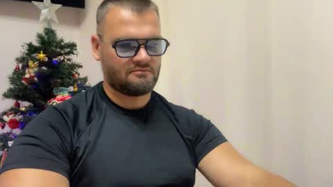 Brian online show from December 20, 6:04 pm