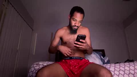 Snapshot of briankone97 chatting on November 26, 11:17 pm BRIANKONE97 online show from November 26, 11:17 pm