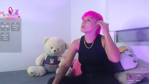 Snapshot of brianna_hard chatting on September 16, 2:01 am Brianna online show from September 16, 2:01 am