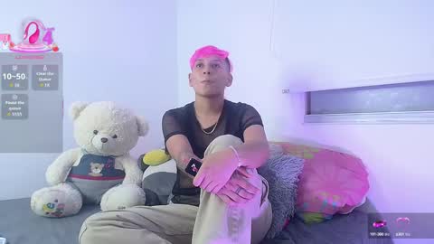 Snapshot of brianna_hard chatting on September 17, 2:24 am Brianna online show from September 17, 2:24 am