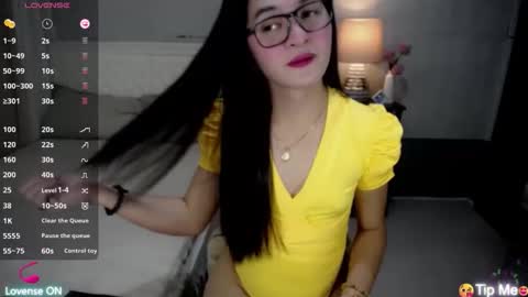 brianna_shemale online show from June 6, 11:20 pm