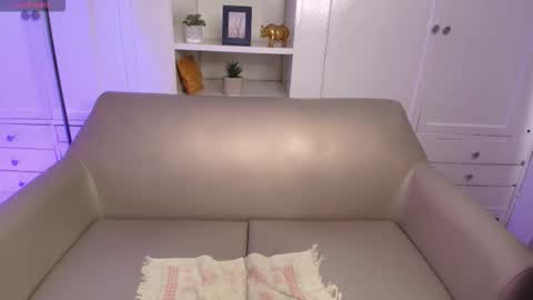 brianna_styles online show from October 10, 2:05 pm