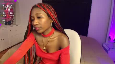 brianna_styles online show from July 3, 12:33 pm