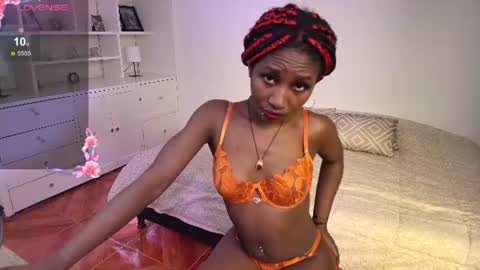 brianna_styles online show from July 13, 2:09 pm