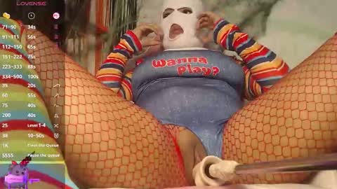      online show from October 27, 8:13 pm