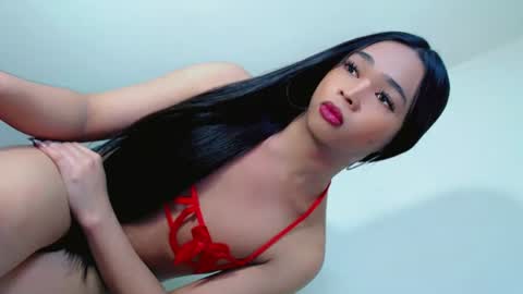 Snapshot of briannasexyslutt_ chatting on June 14, 1:25 am briannasexyslutt_ online show from June 14, 1:25 am