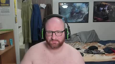 Snapshot of brianstafh chatting on February 5, 2:27 am Brian online show from February 5, 2:27 am