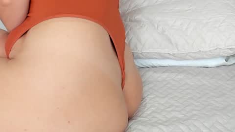 Snapshot of bridgetrodriguez chatting on January 27, 6:41 pm online show from January 27, 6:41 pm