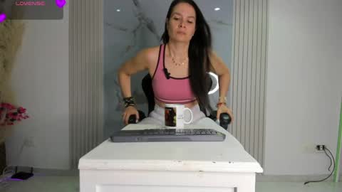    online show from April 29, 11:36 am