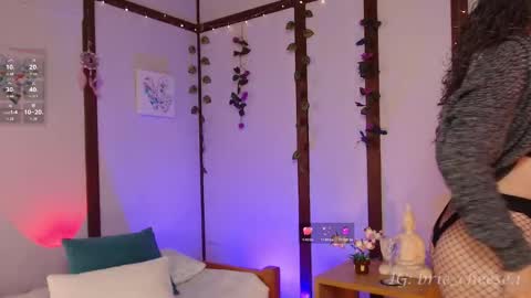 Brie  Ill be away November 2829 and 30. See u on Sunday for more fun online show from February 23, 3:20 pm