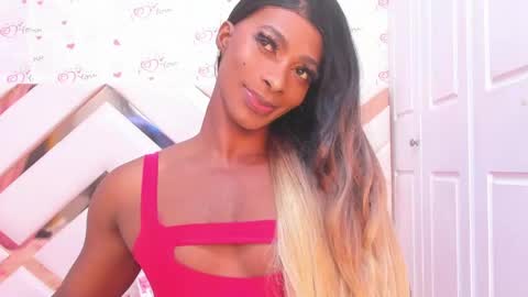 Snapshot of briggittebony chatting on March 2, 8:40 pm BIRGGITTEBONY online show from March 2, 8:40 pm