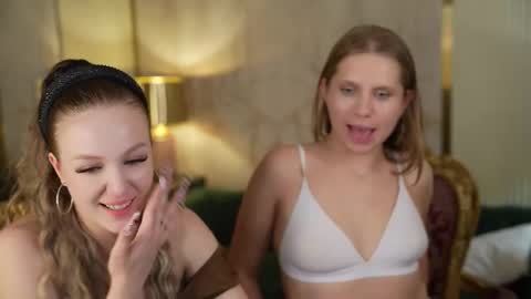 Diamonds Girls online show from September 18, 12:12 am