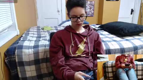 Strawberry online show from December 4, 12:19 am