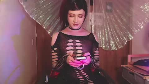 Snapshot of brillamettal chatting on February 25, 1:20 am Brilla Mettal online show from February 25, 1:20 am