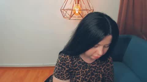 brilliantegirl_ online show from May 28, 9:50 am
