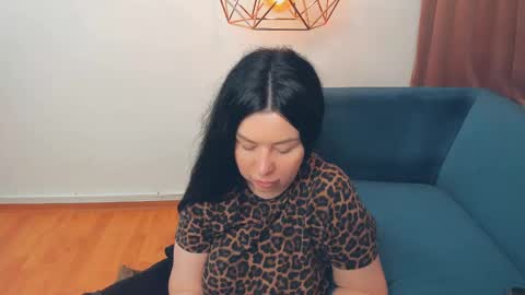 brilliantegirl_ online show from May 29, 7:28 am