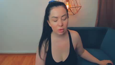 brilliantegirl_ online show from June 2, 6:26 am