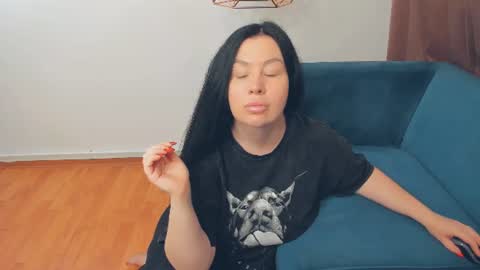 brilliantegirl_ online show from July 4, 6:52 am