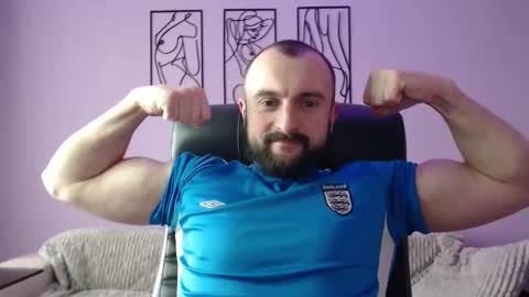 brindlefly69 online show from February 3, 11:31 am