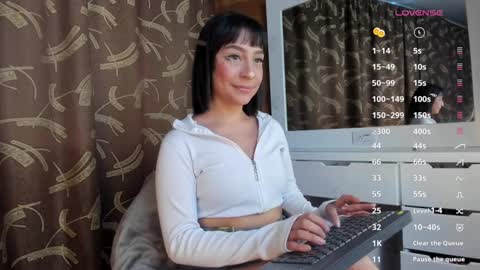 Snapshot of brisa_white69 chatting on December 15, 10:58 pm brisa online show from December 15, 10:58 pm