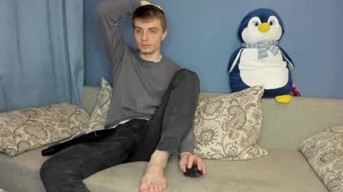 bristlebback online show from April 26, 5:21 pm