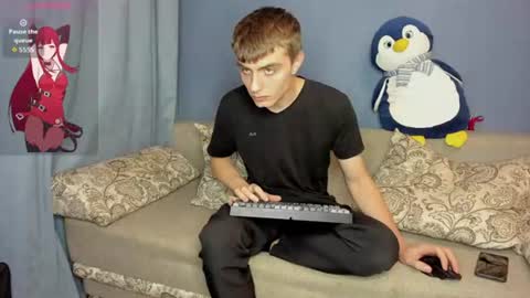 bristlebback online show from July 11, 6:43 pm