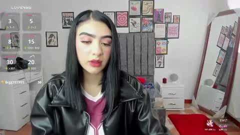 Snapshot of britannie_ chatting on June 29, 4:07 pm britannie_ online show from June 29, 4:07 pm
