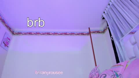 Snapshot of britanyrousee chatting on December 2, 2:52 pm Emily online show from December 2, 2:52 pm