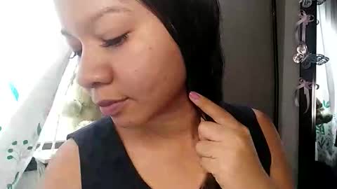 brithany online show from March 15, 8:48 pm